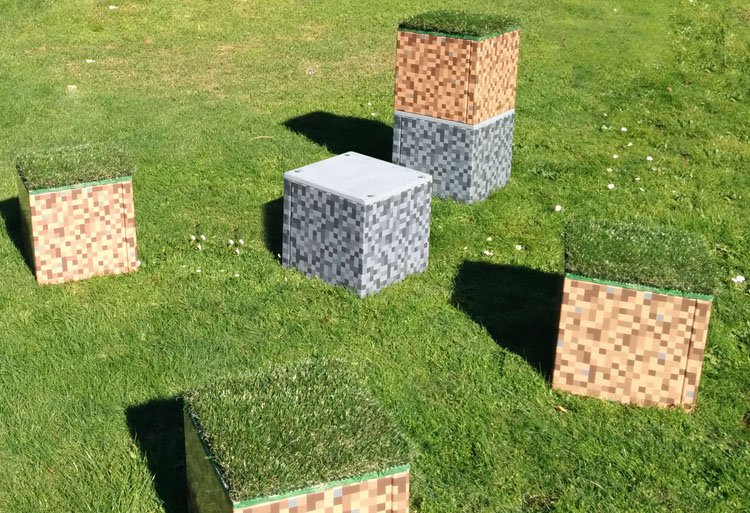 The Block Stool: Minecraft Style