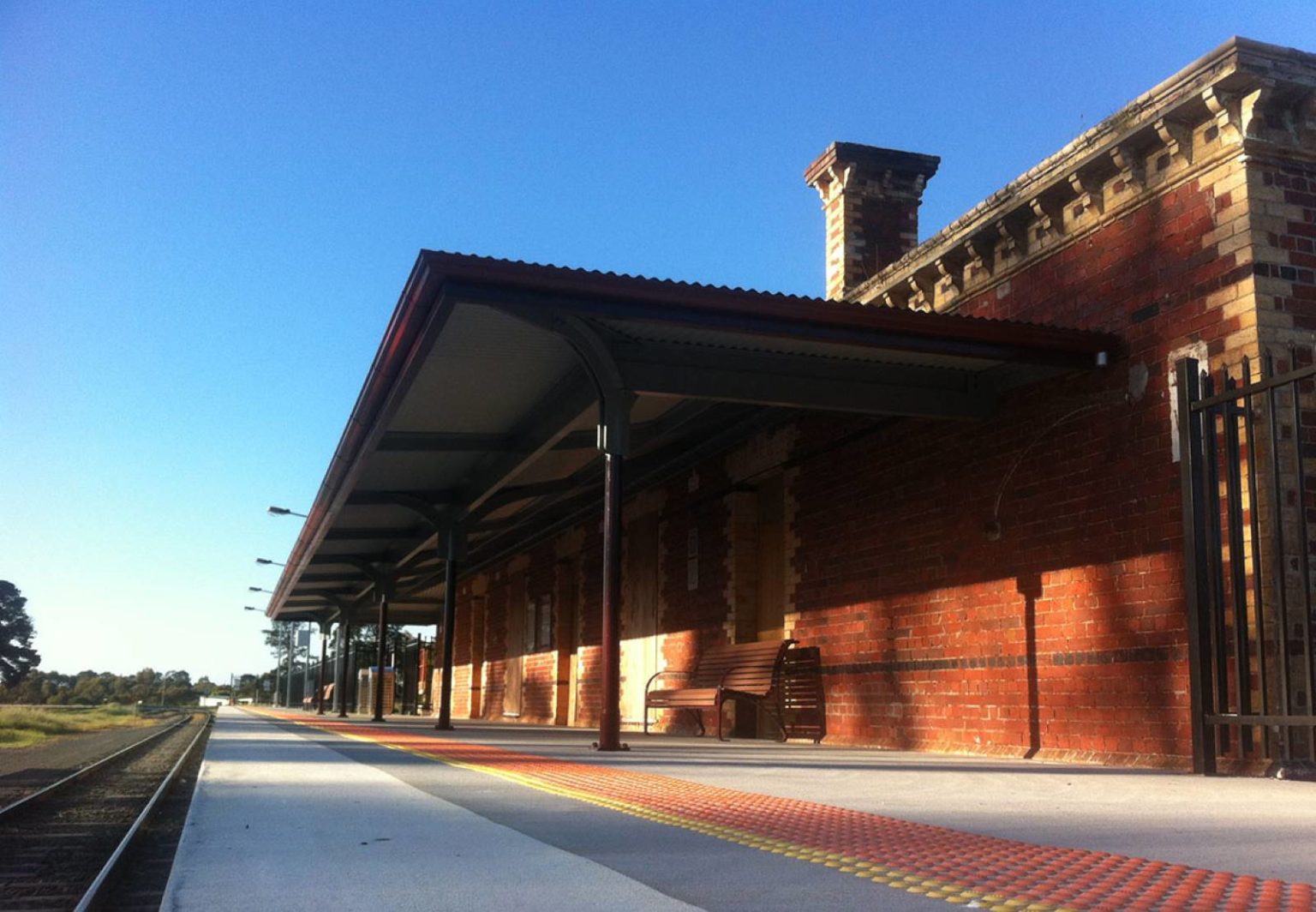 Clunes Railway Station