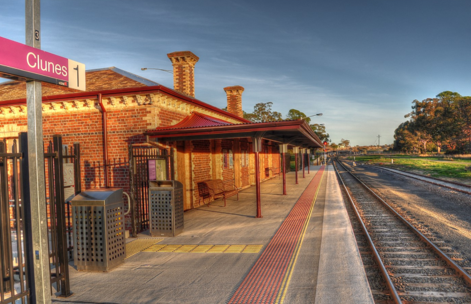 Clunes Railway Station